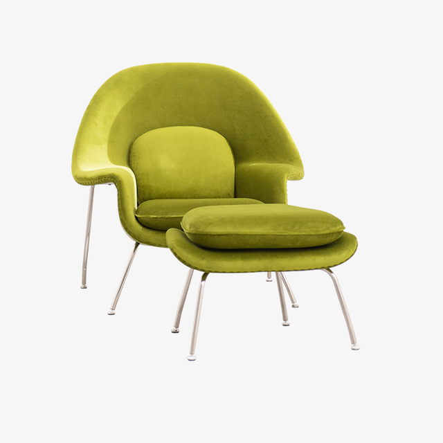 Nodic Womb Lounge Chair en Ottomaanse stoel met kussens 