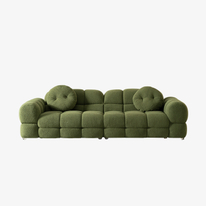 Moderne groene luie bank van sherpastof, driezits marshmallow-bank met kussens voor de woonkamer